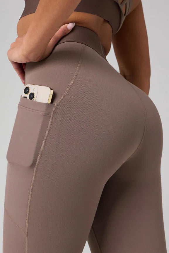 On-The-Go PowerHold® High-Waisted Legging