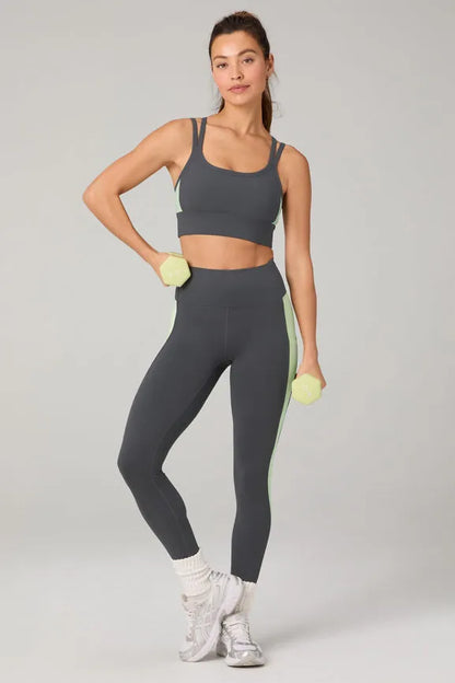 On-The-Go PowerHold® High-Waisted Legging