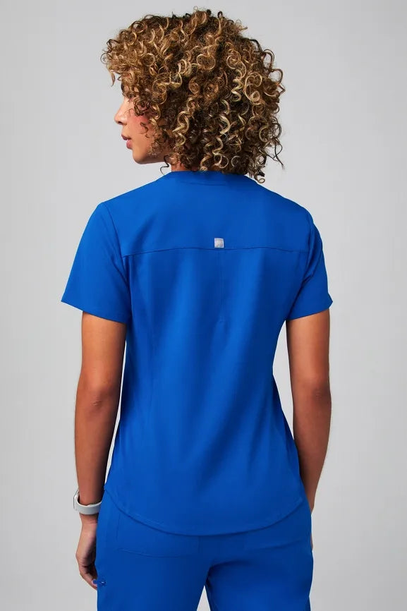 Method Flex 2-Pocket Scrub Top